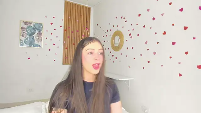 Snapshot of TiffanyWright chatting on April 1, 2026, 1:34 pm TiffanyWright online show from April 1, 2026, 1:34 pm