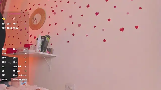 Snapshot of TiffanyWright chatting on April 11, 2026, 7:50 pm TiffanyWright online show from April 11, 2026, 7:50 pm