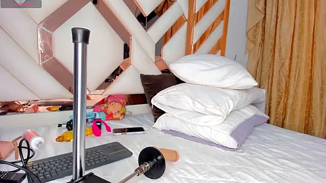 CintiaVega online show from November 5, 2025, 11:57 am