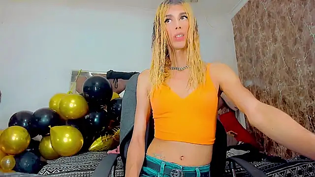 Snapshot of dirtycock2002 chatting on December 1, 2025, 2:29 pm dirtycock2002 online show from December 1, 2025, 2:29 pm