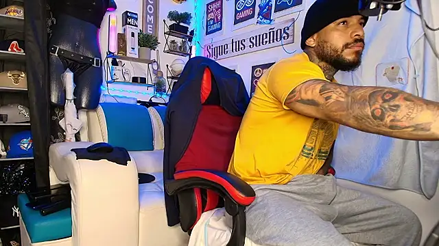 Leenar Key online show from March 26, 2026, 10:35 am