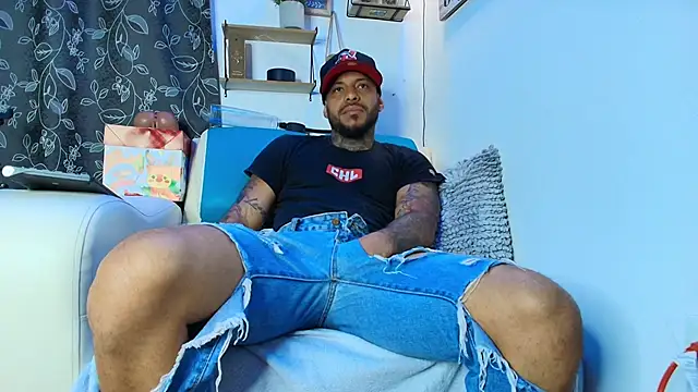 Leenar Key online show from September 9, 2025, 10:57 am