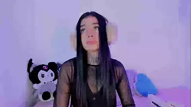 Snapshot of shadowcatt_ chatting on February 6, 2025, 7:18 pm shadowcatt online show from February 6, 2025, 7:18 pm
