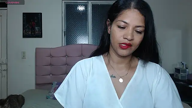 Snapshot of makennaa_ chatting on May 25, 2026, 10:14 am makennaa online show from May 25, 2026, 10:14 am