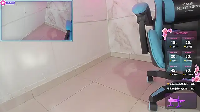 Snapshot of Delicius_love chatting on February 25, 2025, 5:41 am Delicius love online show from February 25, 2025, 5:41 am