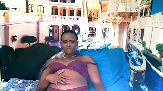 Snapshot of EbonyOlive69 chatting on December 6, 2024, 8:01 pm EbonyOlive69 online show from December 6, 2024, 8:01 pm