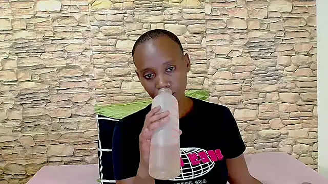 EbonyOlive69 online show from April 26, 2026, 5:54 pm