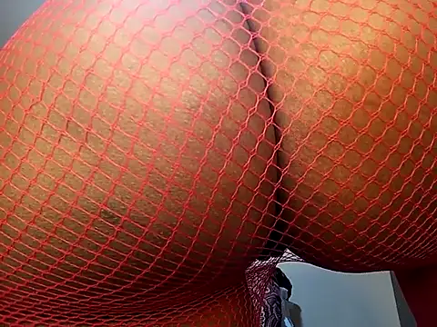 Pretty tiffany online show from November 5, 2025, 5:16 pm