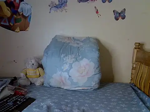 Pretty tiffany online show from September 26, 2025, 3:02 am