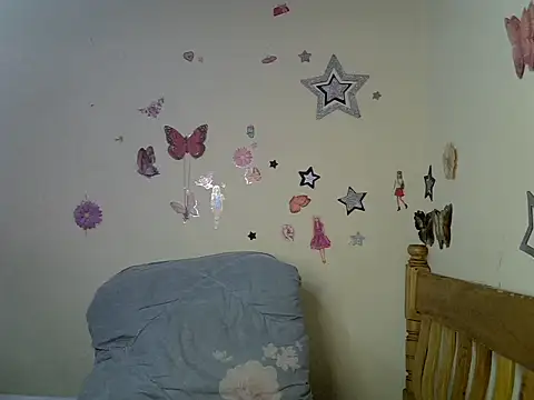 Pretty tiffany online show from March 19, 2025, 8:32 pm