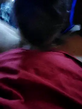 Snapshot of Throats chatting on November 12, 2025, 8:40 am Throats online show from November 12, 2025, 8:40 am