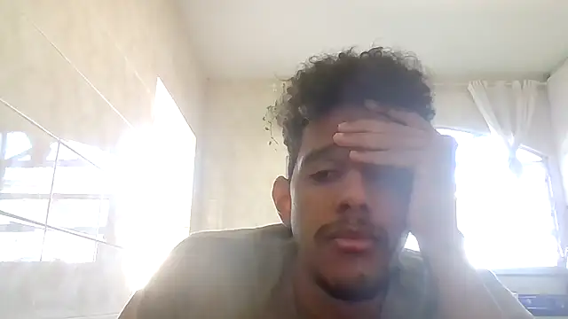 Snapshot of RenziTatte chatting on September 29, 2025, 11:49 am RenziTatte online show from September 29, 2025, 11:49 am