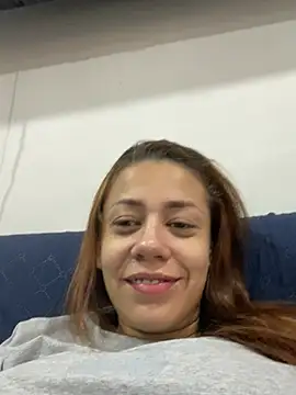 Snapshot of AnnbellaRosse chatting on March 13, 2025, 3:39 pm AnnbellaRosse online show from March 13, 2025, 3:39 pm