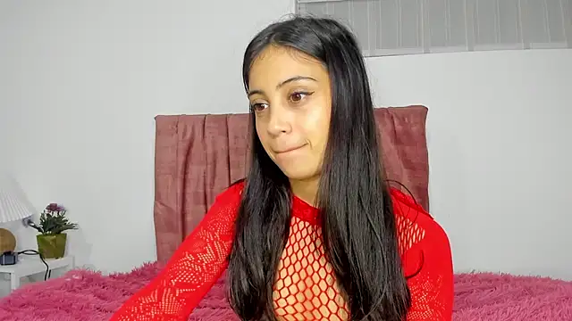 isabela parissi online show from March 10, 2026, 2:54 pm