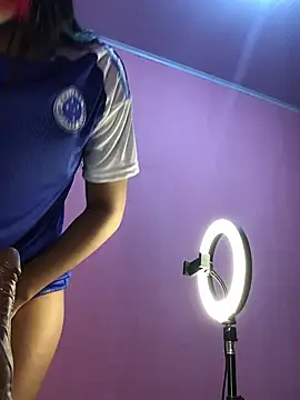 Flor467 online show from March 26, 2026, 1:48 am