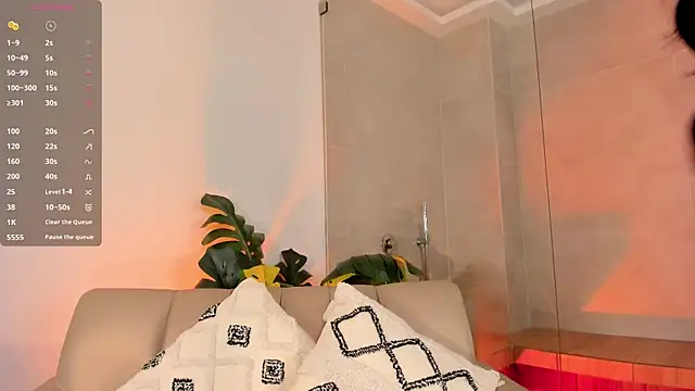 morganlake  online show from May 13, 2026, 3:57 am