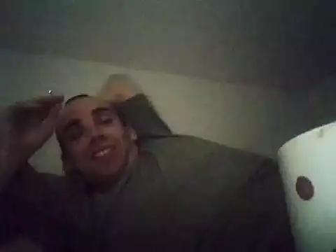 Snapshot of DrbigdickUK chatting on October 15, 2025, 8:06 pm DrbigdickUK online show from October 15, 2025, 8:06 pm