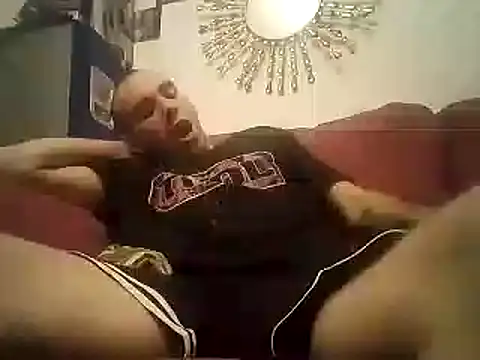 Snapshot of DrbigdickUK chatting on November 2, 2025, 8:36 pm DrbigdickUK online show from November 2, 2025, 8:36 pm