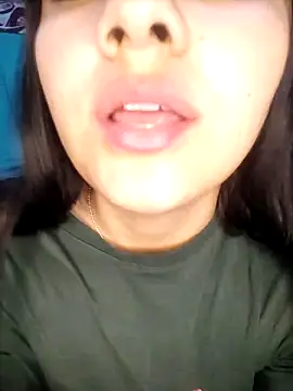 Nahiara velez online show from April 5, 2026, 7:09 pm