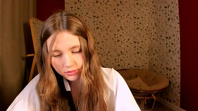 Snapshot of MaryannSoftt chatting on December 18, 2025, 8:12 pm MaryannSoftt online show from December 18, 2025, 8:12 pm