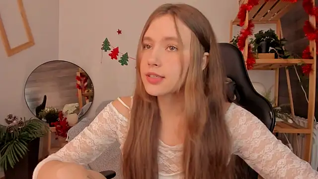 Snapshot of MaryannSoftt chatting on December 14, 2025, 4:34 pm MaryannSoftt online show from December 14, 2025, 4:34 pm