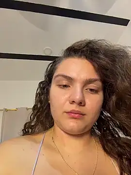 Snapshot of eva_y_marcelo chatting on April 19, 2026, 9:54 am eva y marcelo online show from April 19, 2026, 9:54 am