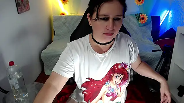 Snapshot of victoria_jones chatting on March 7, 2025, 6:54 pm victoria jones online show from March 7, 2025, 6:54 pm