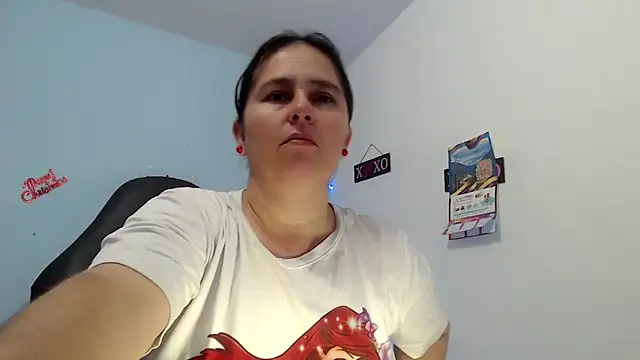 Snapshot of victoria_jones chatting on March 21, 2026, 1:26 pm victoria jones online show from March 21, 2026, 1:26 pm