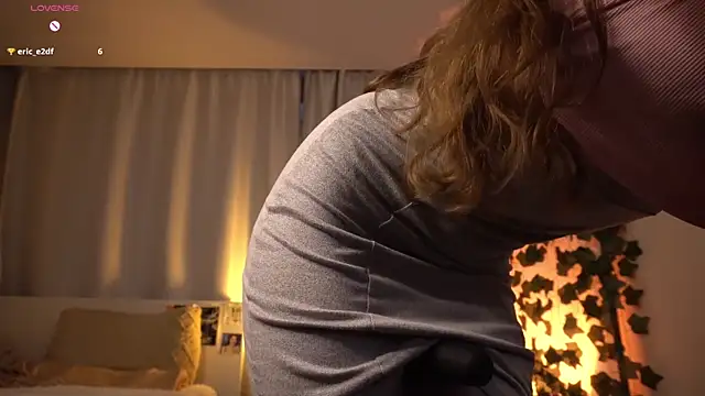 brendacom online show from March 28, 2026, 2:12 am