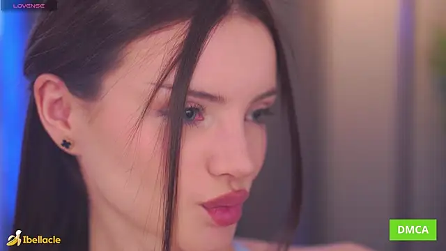 Snapshot of Bellacle chatting on April 16, 2026, 8:26 am Bellacle online show from April 16, 2026, 8:26 am