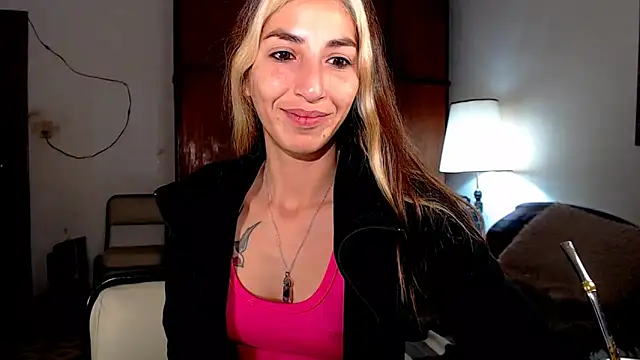 Snapshot of stephieval_ chatting on June 16, 2026, 7:41 am stephieval online show from June 16, 2026, 7:41 am