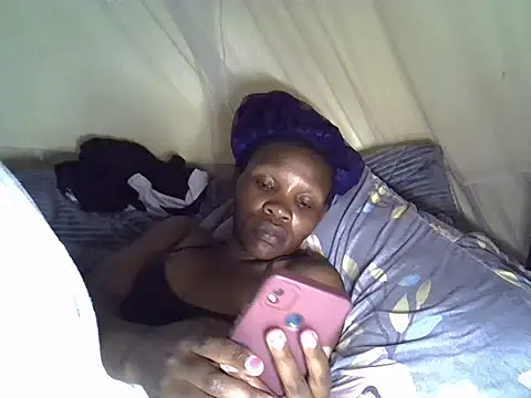 Snapshot of Sweet_serah chatting on March 23, 2026, 3:34 pm Sweet serah online show from March 23, 2026, 3:34 pm