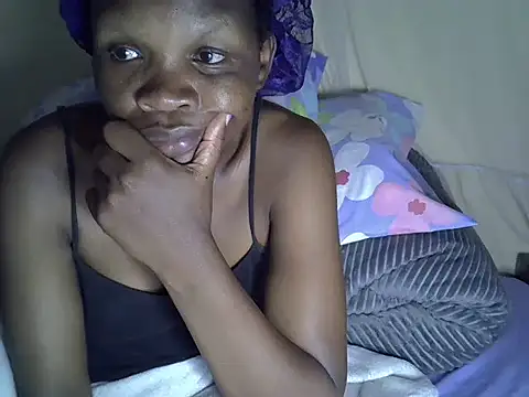 Snapshot of Sweet_serah chatting on April 9, 2026, 3:19 am Sweet serah online show from April 9, 2026, 3:19 am