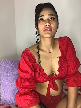 Snapshot of jaderossxx chatting on January 12, 2025, 12:07 am jaderossxx online show from January 12, 2025, 12:07 am