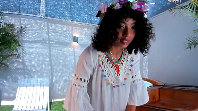 Ariella Ruiz online show from November 2, 2025, 2:00 pm