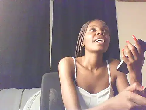 Snapshot of sweetanabella4 chatting on April 14, 2026, 7:46 am sweetanabella4 online show from April 14, 2026, 7:46 am