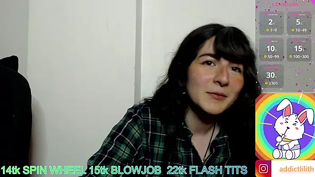 Snapshot of AddictCouple chatting on September 21, 2025, 1:22 am AddictCouple online show from September 21, 2025, 1:22 am
