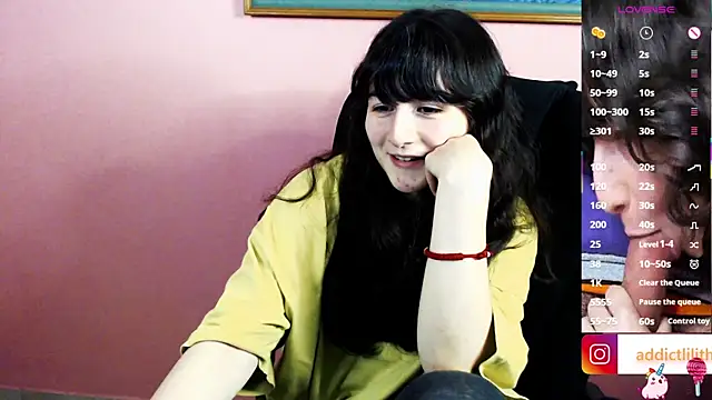Snapshot of AddictCouple chatting on March 16, 2025, 8:43 am AddictCouple online show from March 16, 2025, 8:43 am