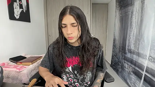 Snapshot of gabriel__manson chatting on February 15, 2026, 10:20 pm gabriel manson online show from February 15, 2026, 10:20 pm