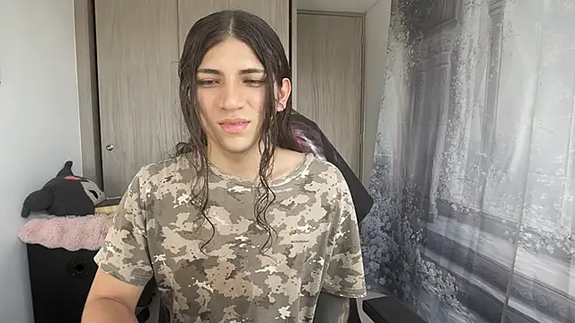 Snapshot of gabriel__manson chatting on January 18, 2026, 10:24 pm gabriel manson online show from January 18, 2026, 10:24 pm