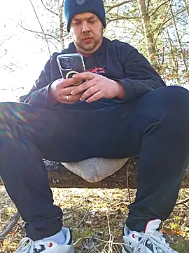 PupW0lfy online show from February 5, 2025, 11:34 am