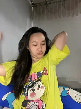 Snapshot of Odette68 chatting on July 14, 2026, 3:11 am Odette68 online show from July 14, 2026, 3:11 am