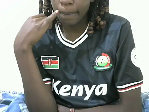 Slim momma online show from September 8, 2025, 8:19 pm