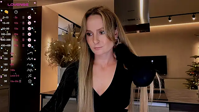 Peach  juice online show from January 13, 2025, 7:10 pm