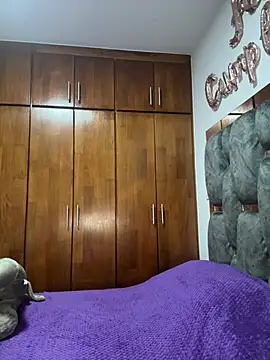 Snapshot of Veronica_isaza__ chatting on February 14, 2026, 7:30 am Veronica isaza online show from February 14, 2026, 7:30 am