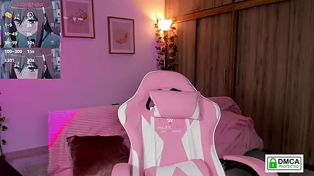 Veronica isaza   online show from September 22, 2025, 1:28 pm