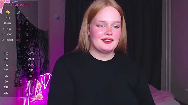 rozzhaos8 online show from February 20, 2025, 7:08 pm