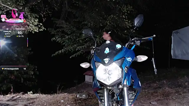 andreu mature online show from November 21, 2025, 3:16 am