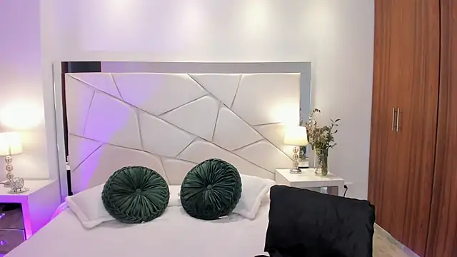 Abella ruiz online show from March 17, 2025, 4:11 pm