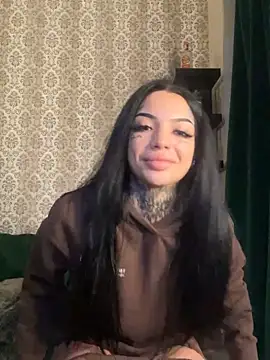 Snapshot of CreamyInkky_ chatting on January 20, 2025, 7:36 am CreamyInkky  online show from January 20, 2025, 7:36 am